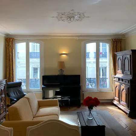 Chaleureux 3 Pieces Haussmanien Au Coeur Du Quartier Latin *