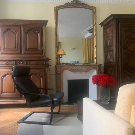 Apartment Chaleureux 3 Pieces Haussmanien Au Coeur Du Quartier Latin *