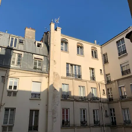 Chaleureux 3 Pieces Haussmanien Au Coeur Du Quartier Latin *