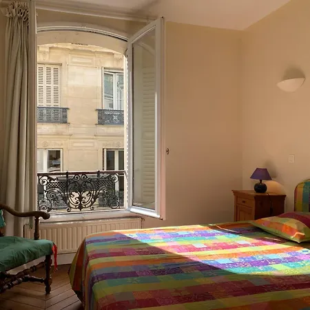 Chaleureux 3 Pieces Haussmanien Au Coeur Du Quartier Latin * Paris