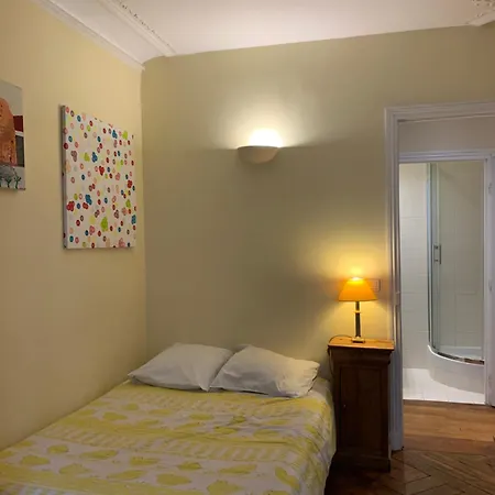 Chaleureux 3 Pieces Haussmanien Au Coeur Du Quartier Latin Paříž
